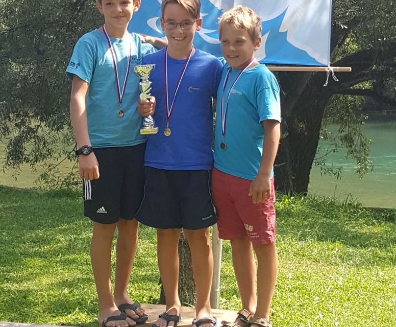 5 medalj za mlajše spustaše v Radovljici