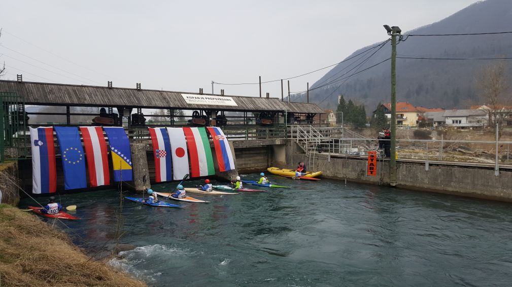 Otvoritveni slalom in spust
