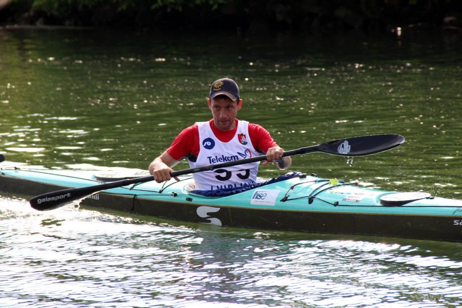 Fedja Marušič rekorder 24ur veslanja za dober namen